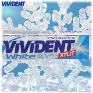 62944 80679202 VIVIDENT WHITE SENZA ZUCCHERO 13.5G